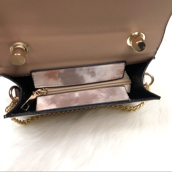 “Latte” Tie Dye Purse - Picture 5 of 6